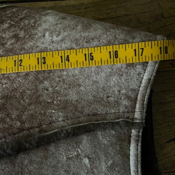 Men's / Women's / Unisex - Vintage New Zealand Sheepskin Wool Vest - Size 40 - Picture 13 of 16